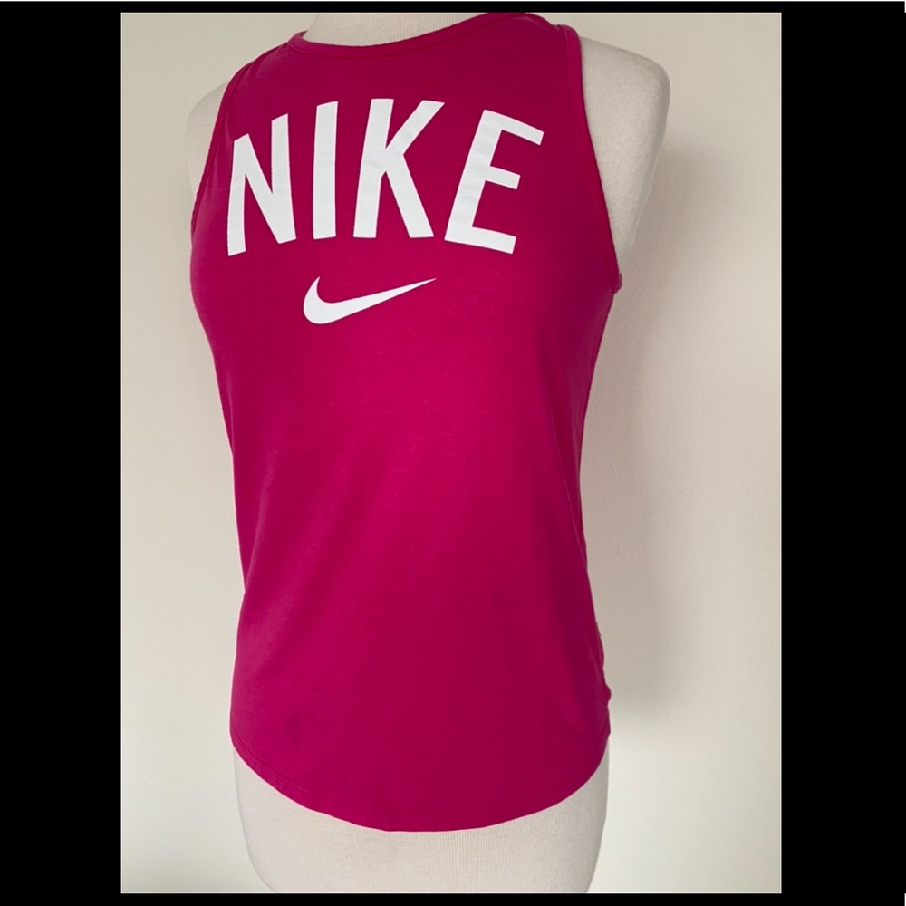 Nike tank top.
